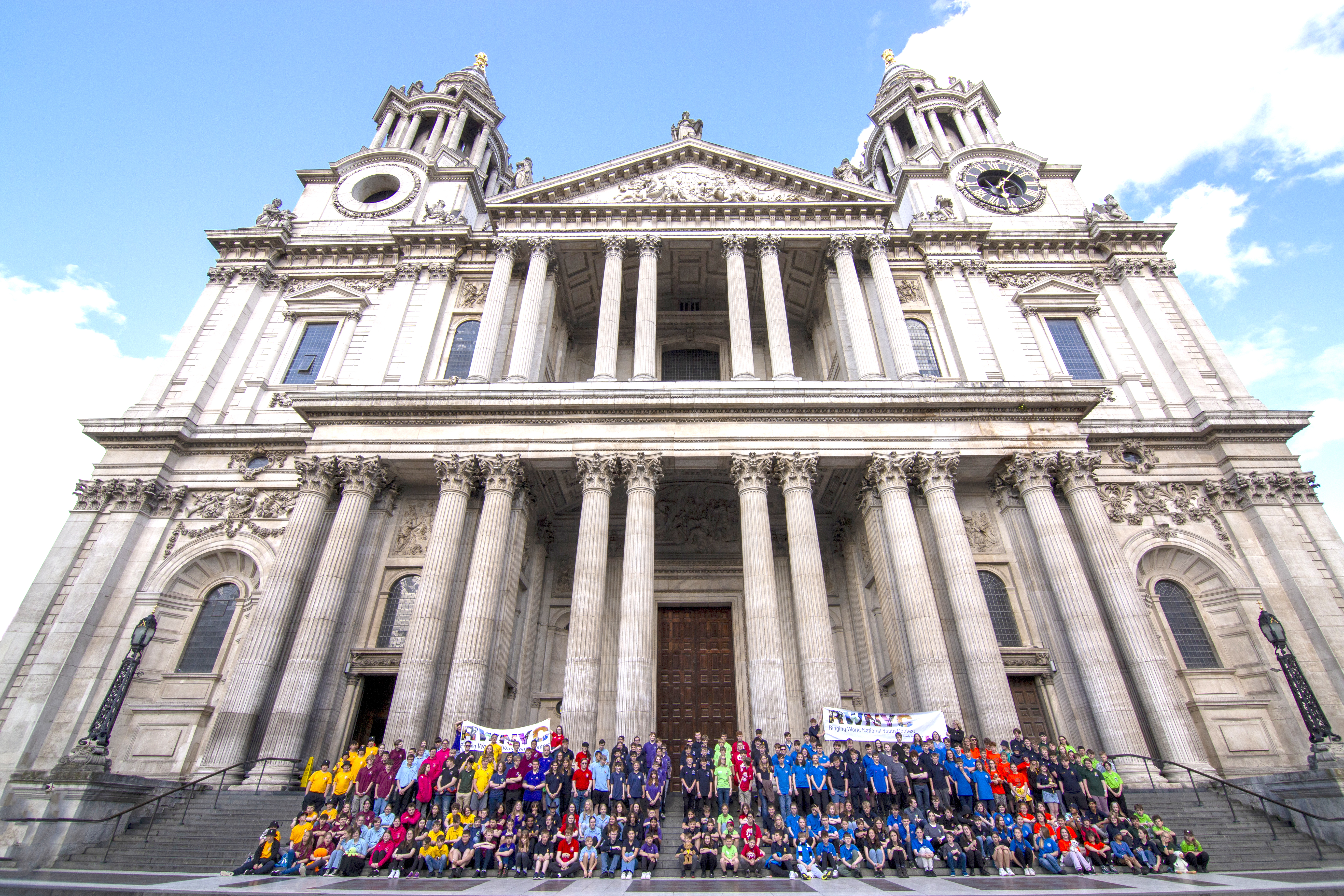 RWNYC teams gathered on the steps of St Paul's Cathedral